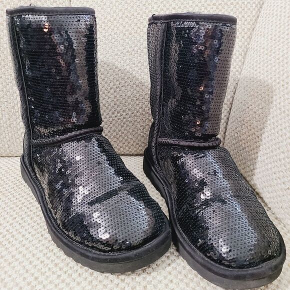 UGG Classic Short 'Sparkle' - Picture 2 of 10